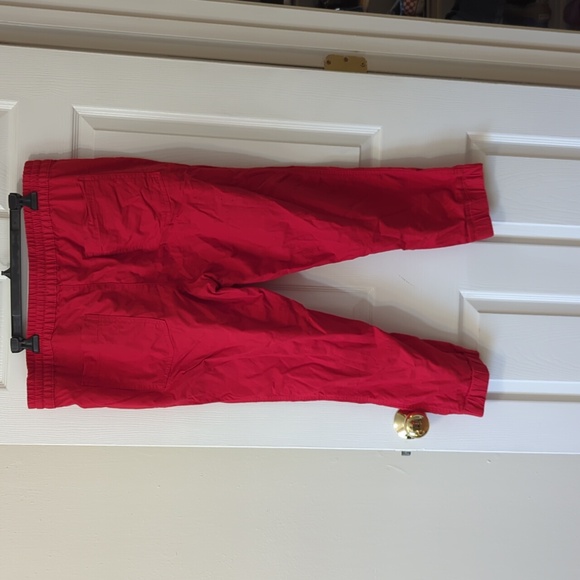 Levi's bright red cotton elastic band slacks size XL - Picture 5 of 5